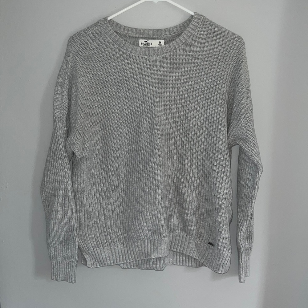 hollister gray sweater